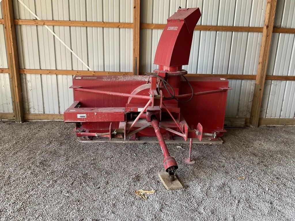 Petersen Moving Auction in Dysart, IA starts on 11/7/2023