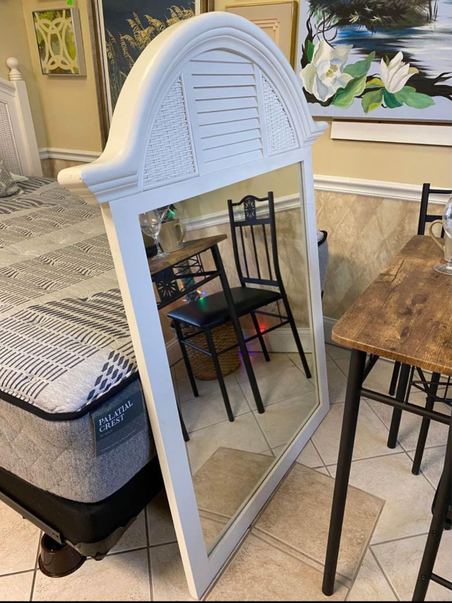 The Villages Estate Sale in Summerfield, FL starts on 11/9/2023