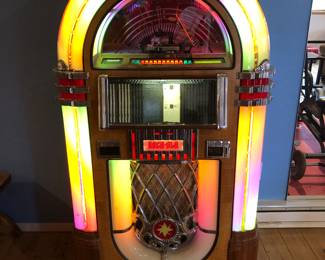 Rock Ola Jukebox for cd’s