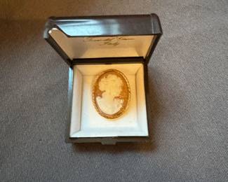 Vintage cameo brooch