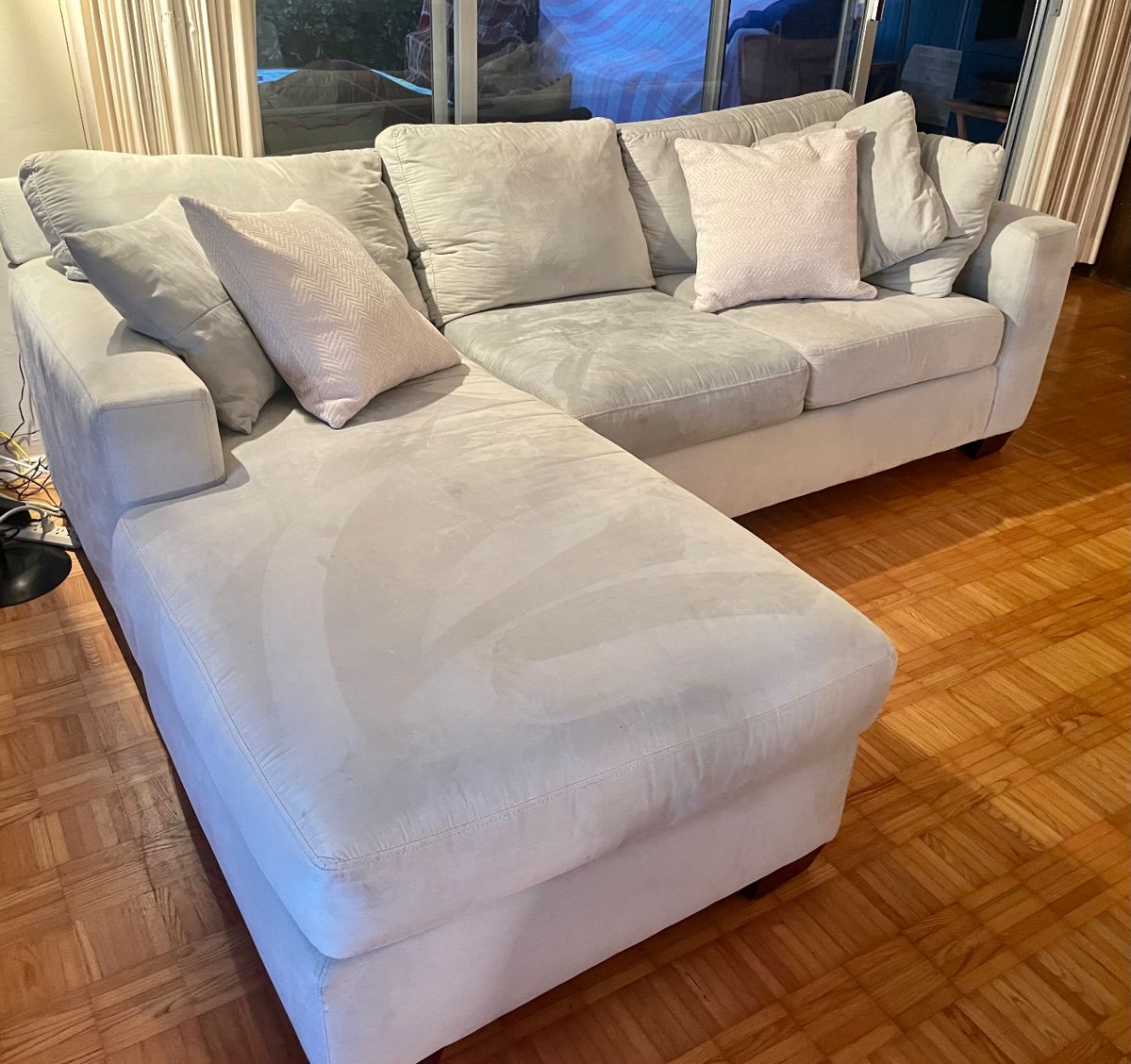 LA JOLLA MOVING SALE in La Jolla, CA starts on 11/11/2023