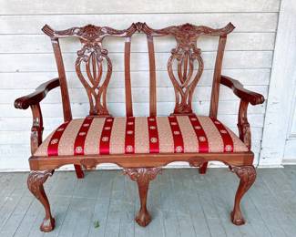 ANTIQUE CARVED MAHOGANY CHIPPENDALE DOUBLE SETTEE BENCH