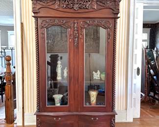 ANTIQUE ROSEWOOD 2 DOOR HALL CABINET/CHINA CABINET/ARMOIRE