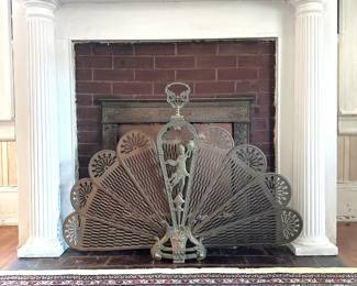 ANTIQUE BRASS PEACOCK FIREPLACE SCREEN