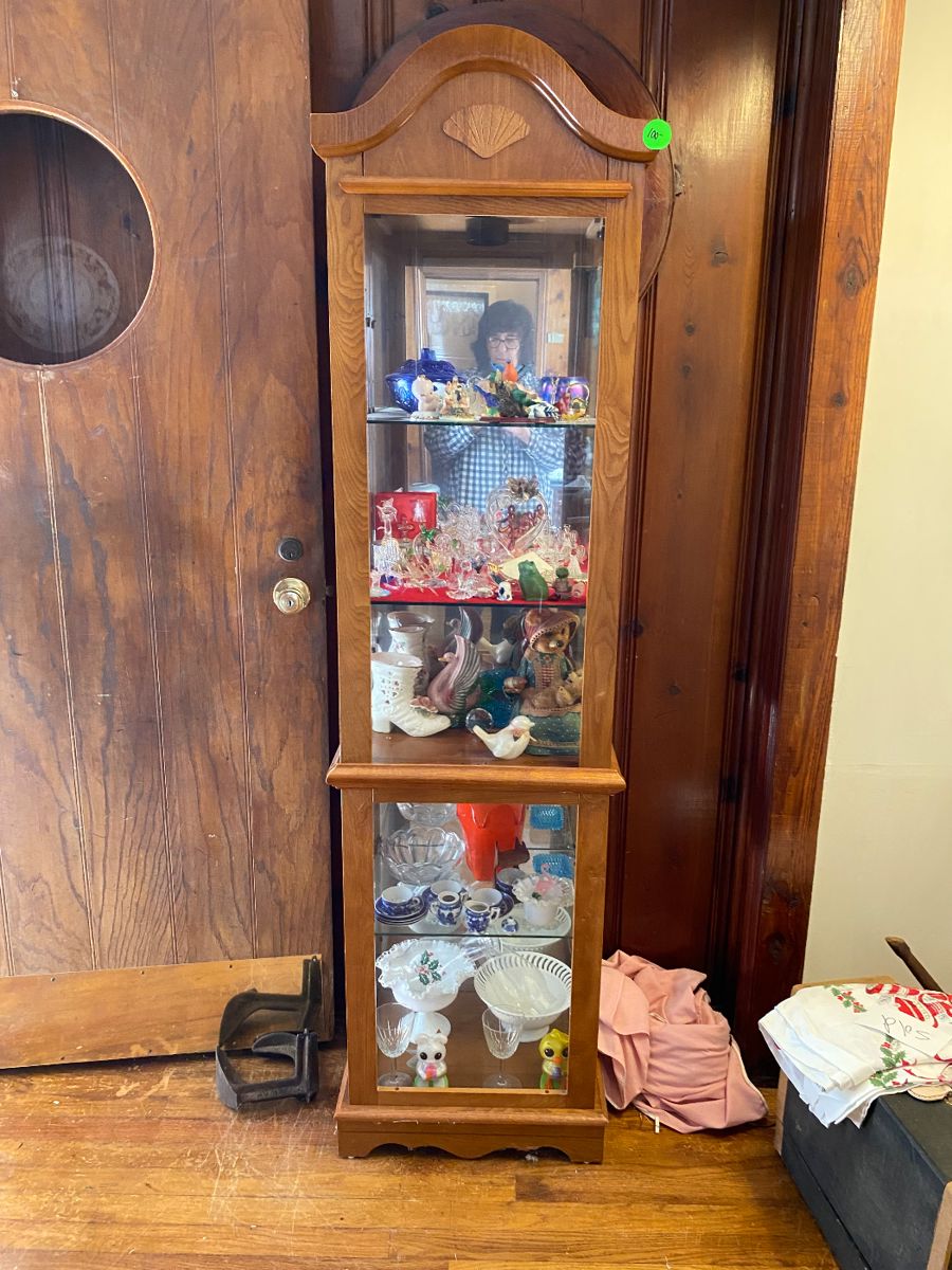 Antique Dealer Estate Sale in Pinson, AL starts on 11/17/2023