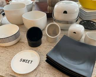 Sabattini for Rosenthal porcelain open salt & pepper, ice bucket, creamer & sugar 