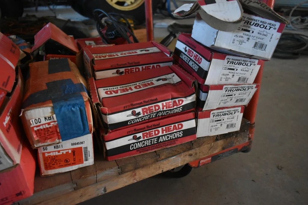 Online Tool and Farm Auction in Ravenna, TX starts on 11/7/2023