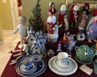 Beyer Carolers Christmas dolls