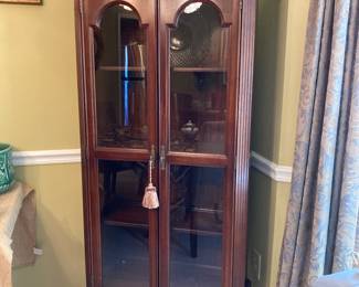 Curio cabinet