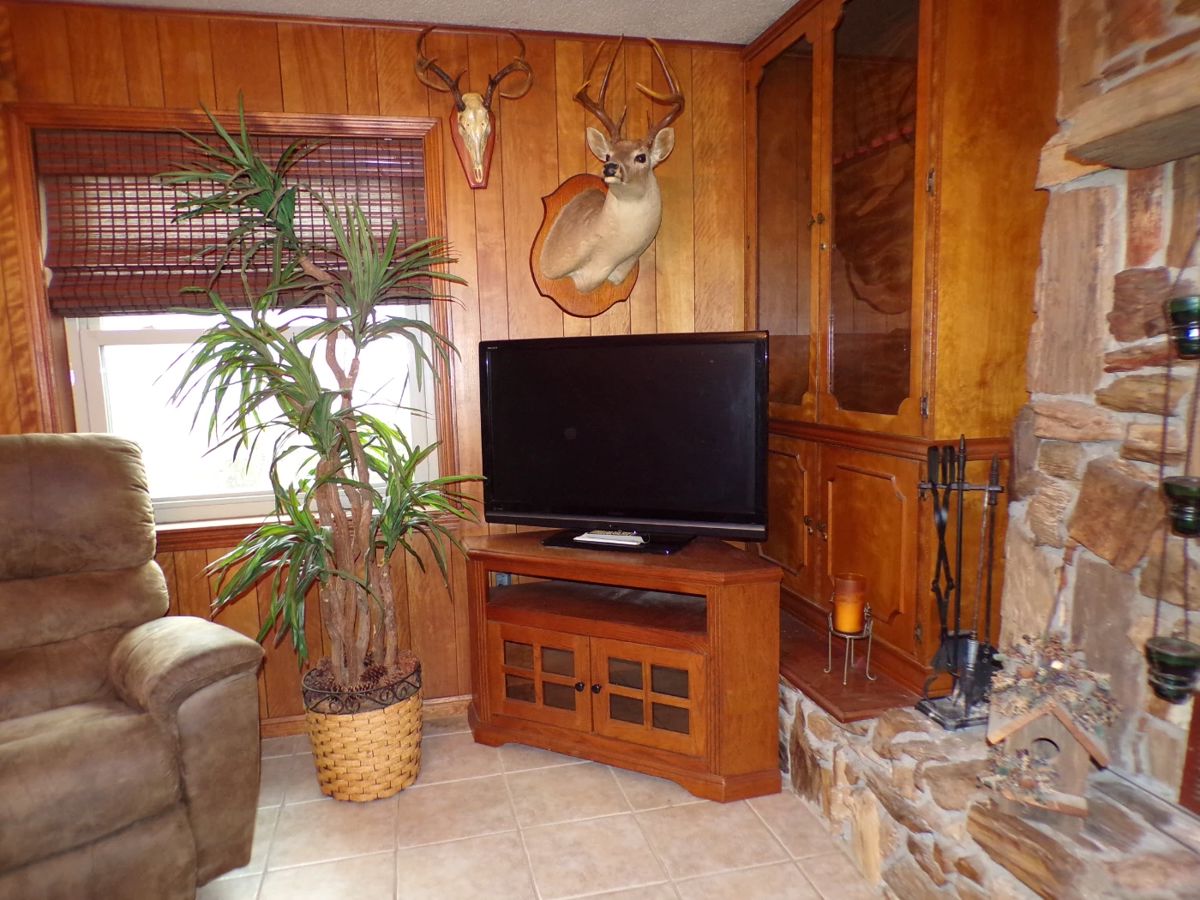 Giddings Estate Sale starts on 11/17/2023