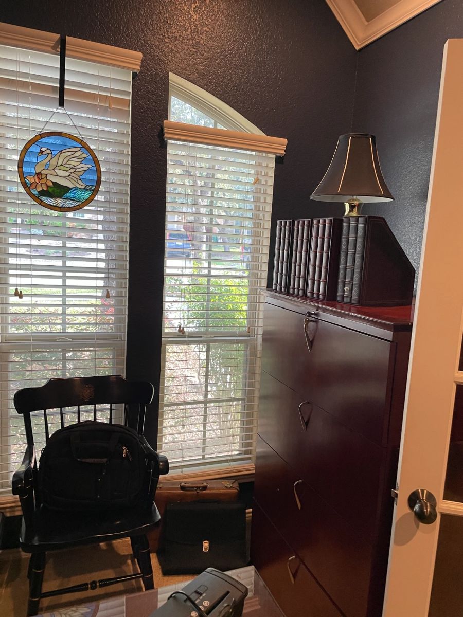 Beautiful New Braunfels Estate Sale starts on 11/9/2023