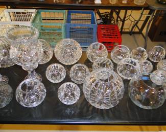 Vintage Rose Bowls.  Crystal.  Yes these are the original Rose Bowls.  If you do not know what a Rose Bowl is, please, Google it.  They are wonderful and beautiful, and we have plenty.