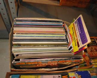 Lots and lots of vintage albums, all in great condition.