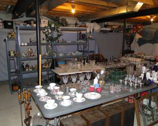 Welcome to the shopping mall, have a wonderful experience.