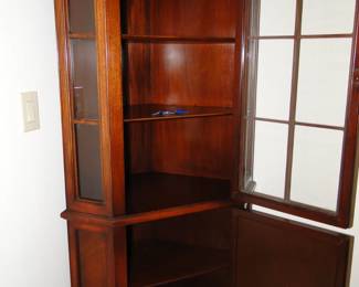 Spectacular corner cabinet