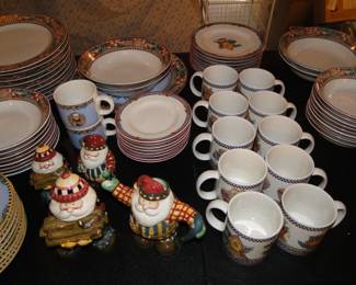A very large collection of Debbie Mumm Christmas dishes