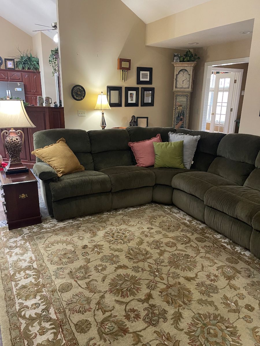 Living Estate Sale by The Junque Ladies starts on 11/9/2023