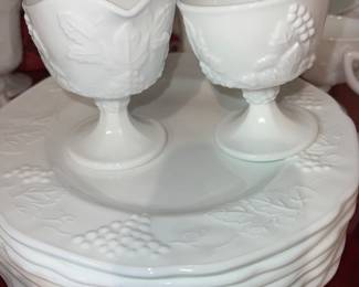 VINTAGE MILK GLASS