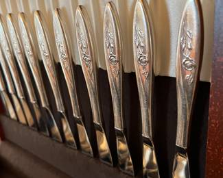 1960's Flatware Oneida Community MORNING ROSE