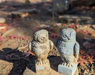 Concrete owla