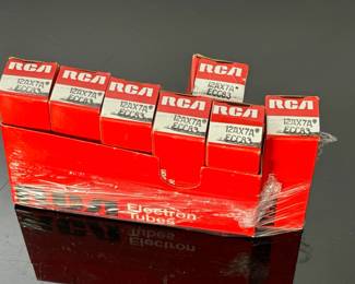 Lot of 7 NOS RCA Labeled 12AX7A/ECC83 Tubes 12AX7 Great Britain  	3.5x5.25x1in	2.5oz	970036
