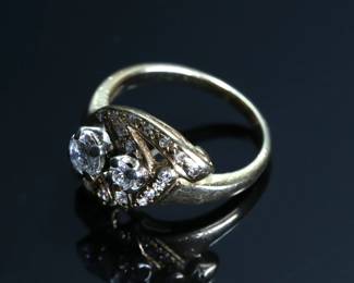 Antique Victorian 18K Yellow Gold Yellow Old Mine Diamonds Engagement Ring 5.75