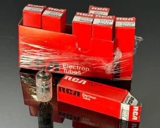 Lot of 7 NOS RCA Labeled 12AX7A/ECC83 Tubes 12AX7 Great Britain  	3.5x5.25x1in	2.5oz	970036
