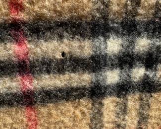 Burberry Cashmere Scarf Classic Check Beige	12 x 50in 		130006
