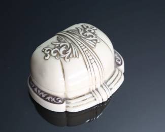 Antique Victorian 18K Yellow Gold Yellow Old Mine Diamonds Engagement Ring 5.75