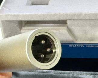 Vintage Sony C-22 FET Condenser Microphone C22 Mic	Mic: 7.8in Long x 0.95in Diameter 	7oz 	970027
