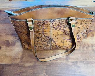 Patricia Nash Italian Leather Handbag  	11x14x5	3lbs 	105018
