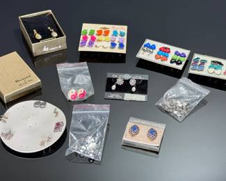 1 of Many Estate Costume Jewelry Lots 