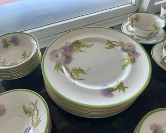 60pc Royal Doulton Glamis Thistle China Set Made In England P. Curnock GUC	60pc		106015
