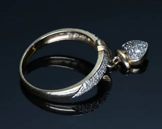 14k Gold & Diamond Dangle Heart Charm Ring SZ: 8	Size: 8  3.5mm w	3.03 grams 	970108

