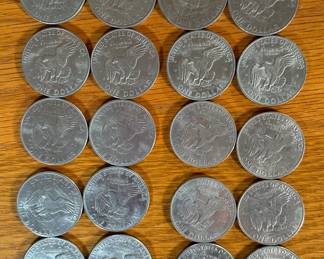 20 1971-1974 Eisenhower Dollars Coins 1971D 1972D 1974D	2x1.5in		107014
