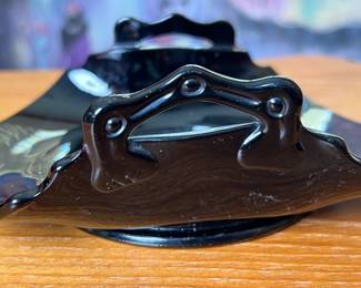 Vtg L.E. Smith Mount Pleasant Black Amethyst Glass bonbon curved edge dish	7.52x5.5x2.5in 		110014
