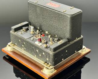 WWII US NAVY MD-7/ARC-5 Aircraft Radio Transmitter 	8.5x11x10.25in	9lbs 10 oz	970099
