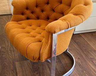 1970s Vintage Tufted Fabric Metal Chrome Frame Barrel Chair John Stuart Baughman	29x31x30in		130012
