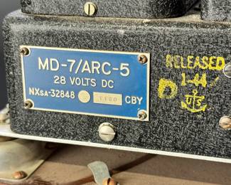 WWII US NAVY MD-7/ARC-5 Aircraft Radio Transmitter 	8.5x11x10.25in	9lbs 10 oz	970099
