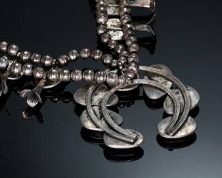 Vintage Navajo Silver & Turquoise Squash Blossom Necklace Native American Jewelry 	24.5 in long Naja: 65x71mm	150.43 grams 	970109