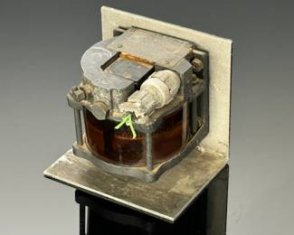 US Navy Aircraft Compass Mark VIII USN Bendix Pioneer 	4.5x4.75x3.75in	2lbs 1.5oz	970055
