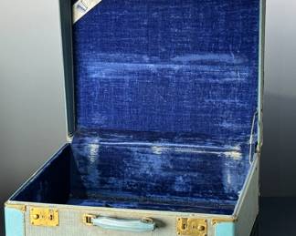 Pancordion Video Vintage Italian Made TOP Piano Accordion 127 Case: 9.25x21x18.5in	29lbs	970011
