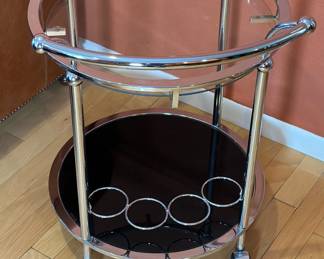 Contemporary Round Service Trolley Bar Cart Chrome	31.5 x33.25x25.75in		104033
