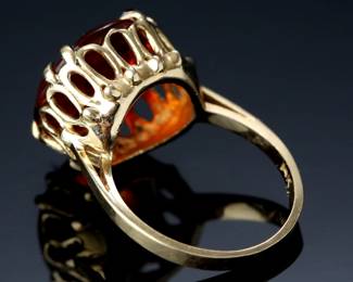 14kt Gold Faceted Amber Ring SZ: 6.5 14k	Size: 6.5 Centerpiece: 14x14mm	4.0 grams 	614034
