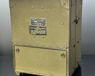WWII US Army Signal Corps Frequency Meter BC-221-M Bendix Radio	16x10.75x10in	20lbs	970094
