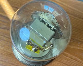 Vtg Benchmark Large Quartz Clock Battery Operated	11.5in H 		110053
