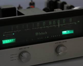 McIntosh MR71 Vintage Audiophile Tube FM Tuner MR-71 	5.5x16x14in D	27lbs	970013