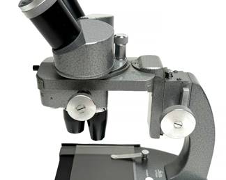 Vintage Leitz Wetzlar Stereo Microscope Germany Stereomicroscope Leica 	10.5x 5.25x7.75in	6lbs 5 oz	970067
