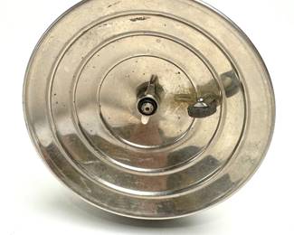 Antique Universal Lamp Co Auto Lite Carbide Coal Miners Lamp Brass Headlight Light 	4.5x4x4in	7.5oz	970058
