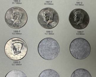 1985-1999 Kennedy Half-Dollar Coin Book Set 31 Coins 	7.75x6in		107052
